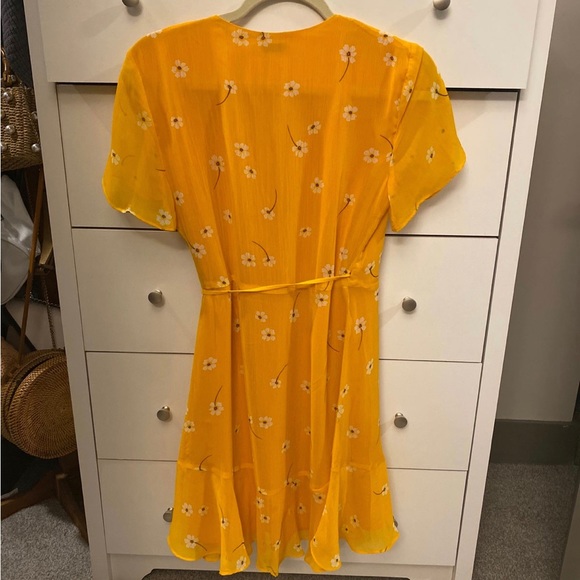 LUSH Daisy Wrap Sundress - Picture 3 of 4